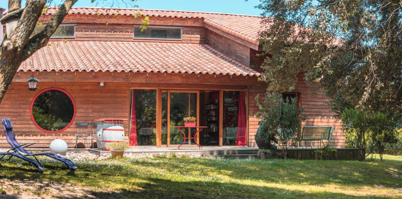 Chambre D'Hotes Neptune Wood Arzens Exterior photo